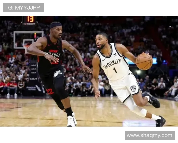 湖人对阵热火比赛中巴特勒意外受伤影响球队士气与战局走势